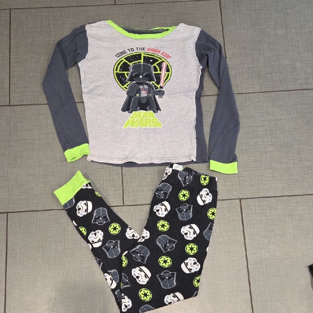 Star Wars Kids Pajama Set - Gray and Lime Green